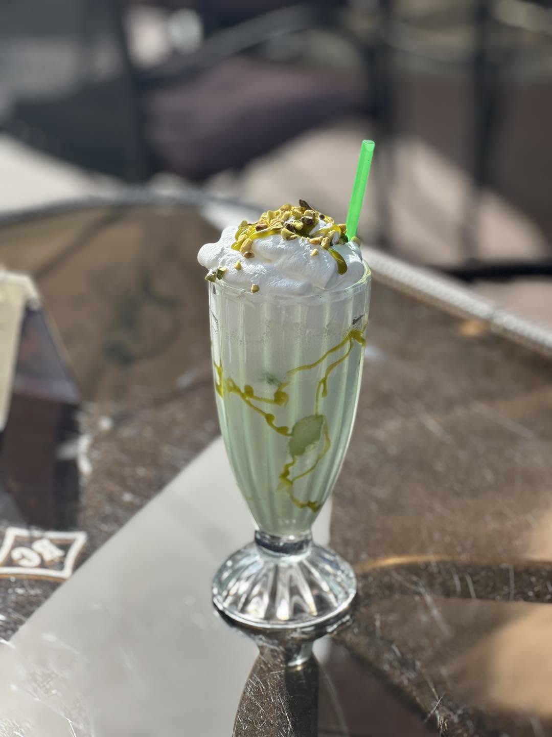 Milkshake Fistic
